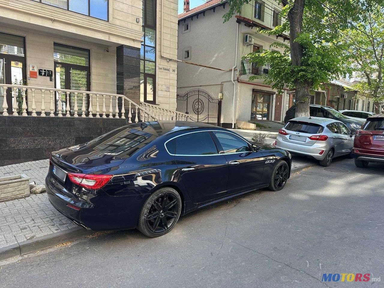 2017' Maserati Quattroporte photo #3
