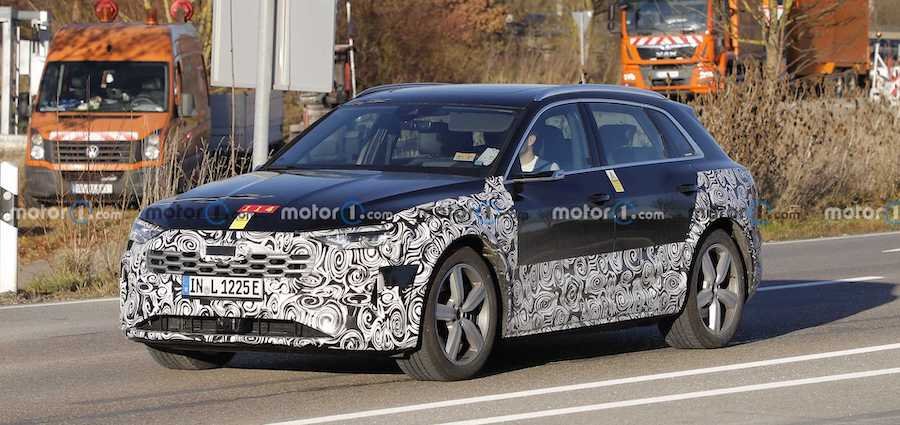 Audi E-Tron Facelift Spied, Q8 E-Tron Already Confirmed As Successor
