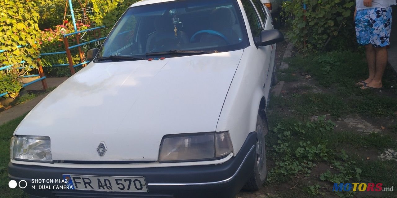 1990' Renault 19 photo #6