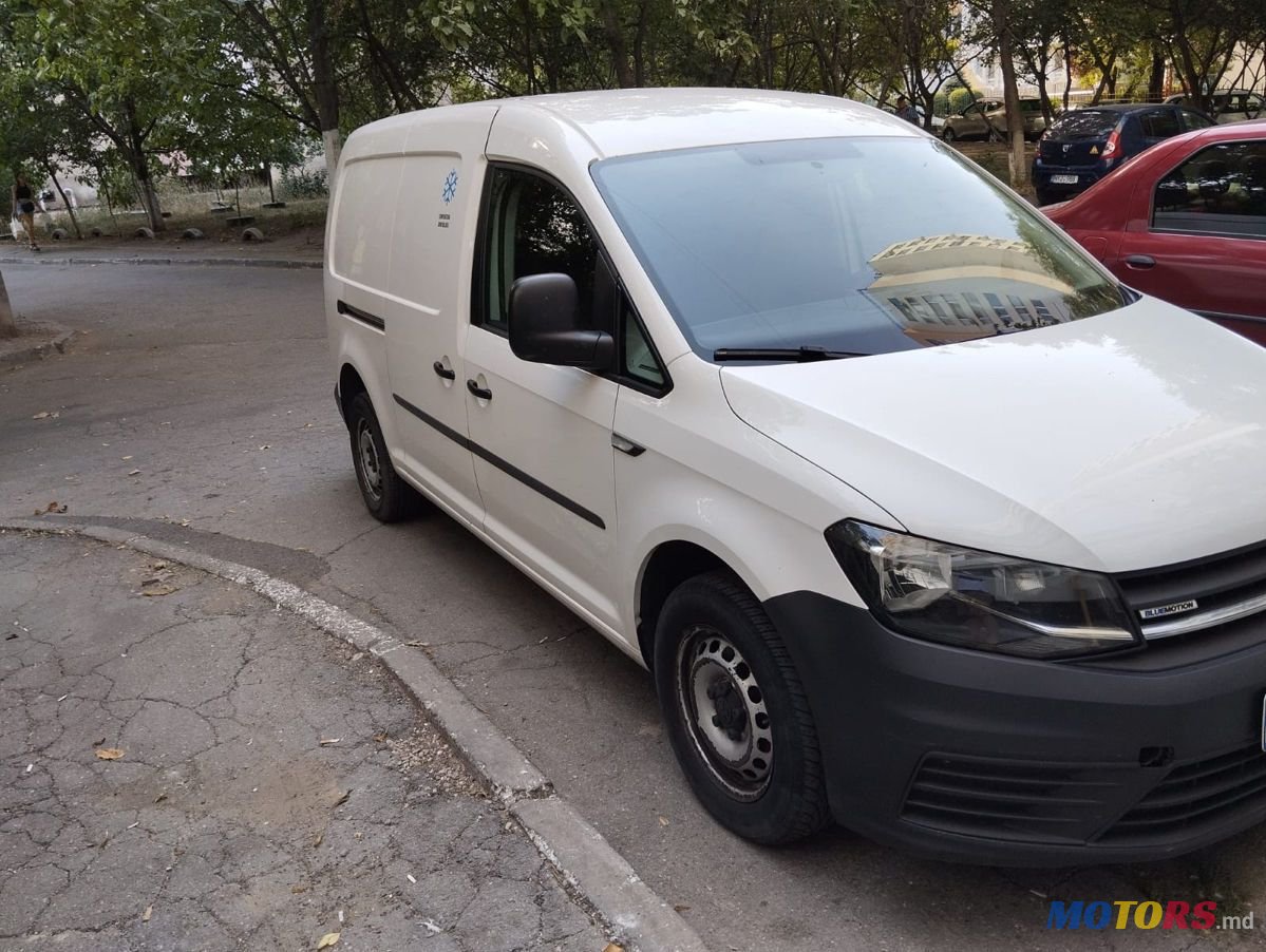 2015' Volkswagen Caddy photo #1