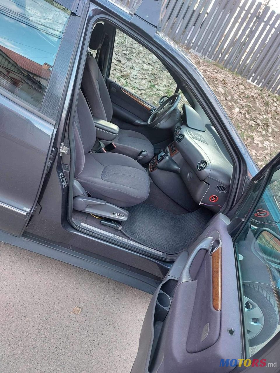 2001' Mercedes-Benz A-Class photo #6