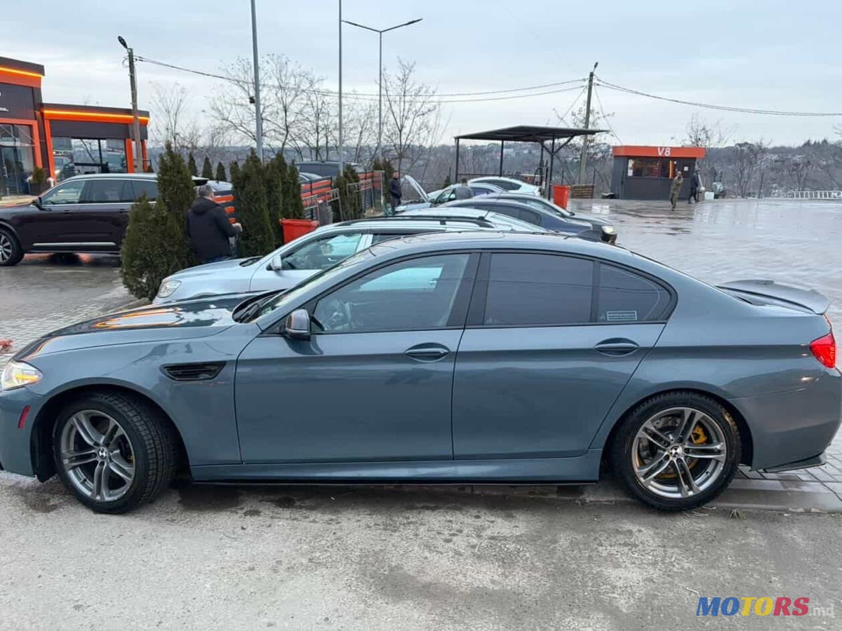 2014' BMW 5 Series photo #6