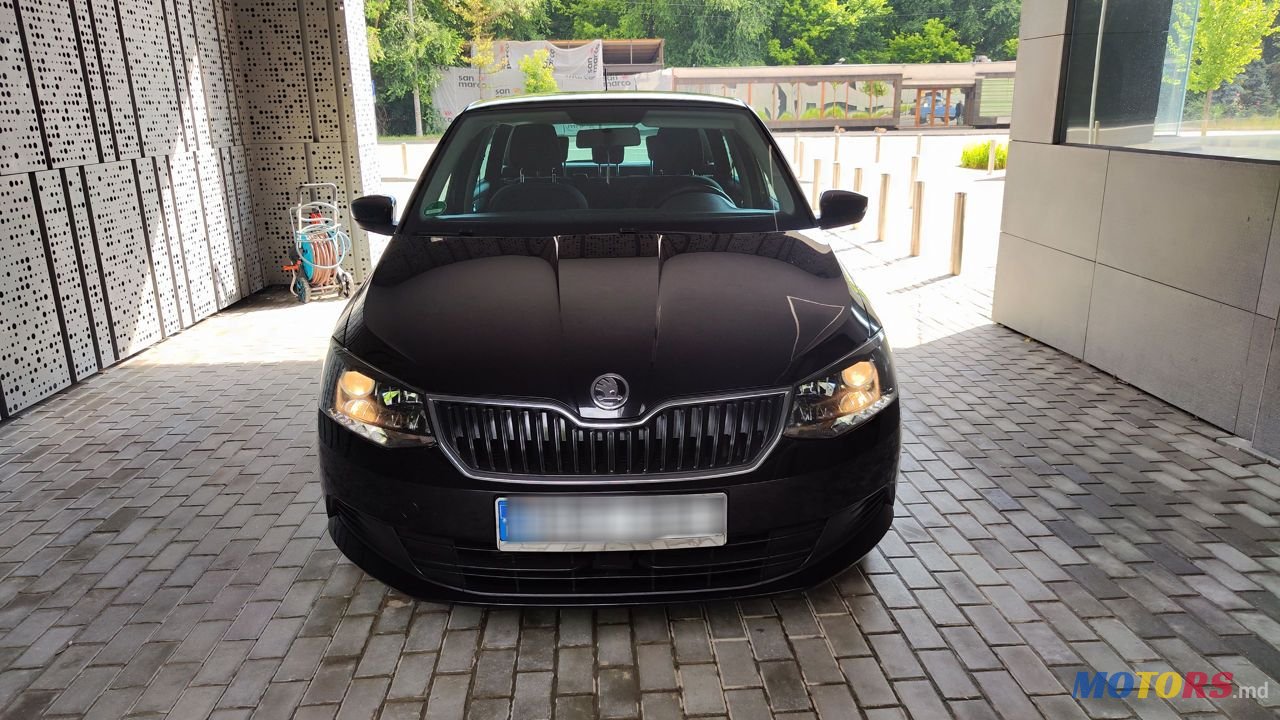 2016' Skoda Fabia photo #2