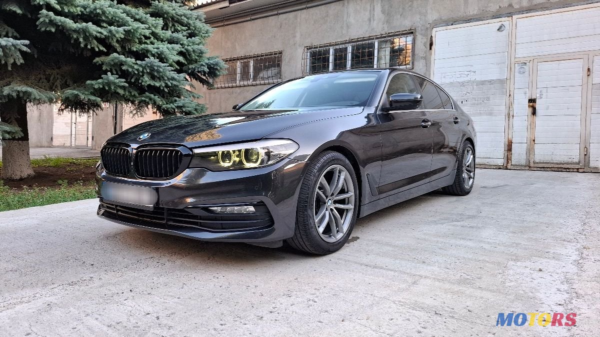 2018' BMW 5 Series photo #4