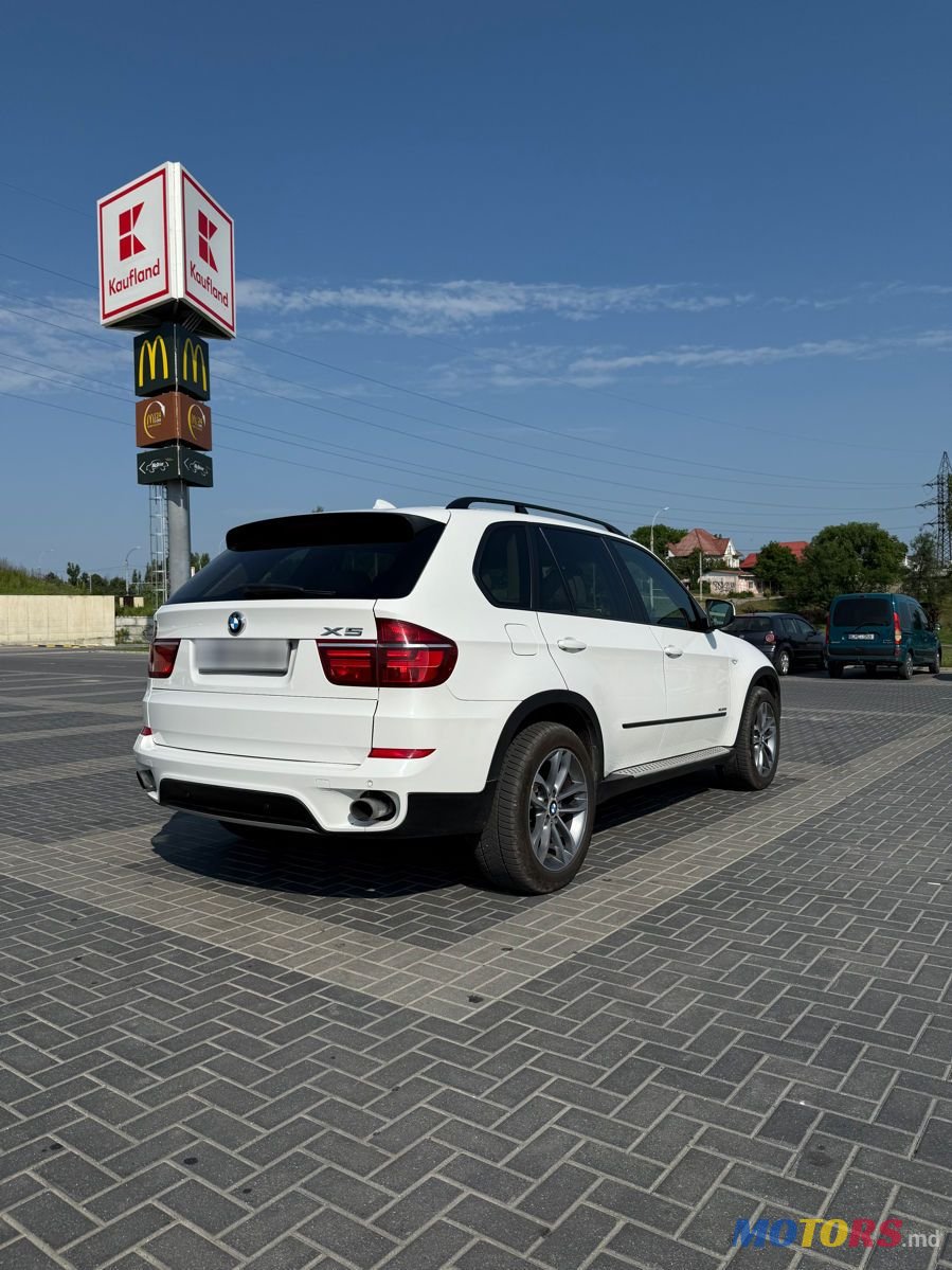 2011' BMW X5 photo #6