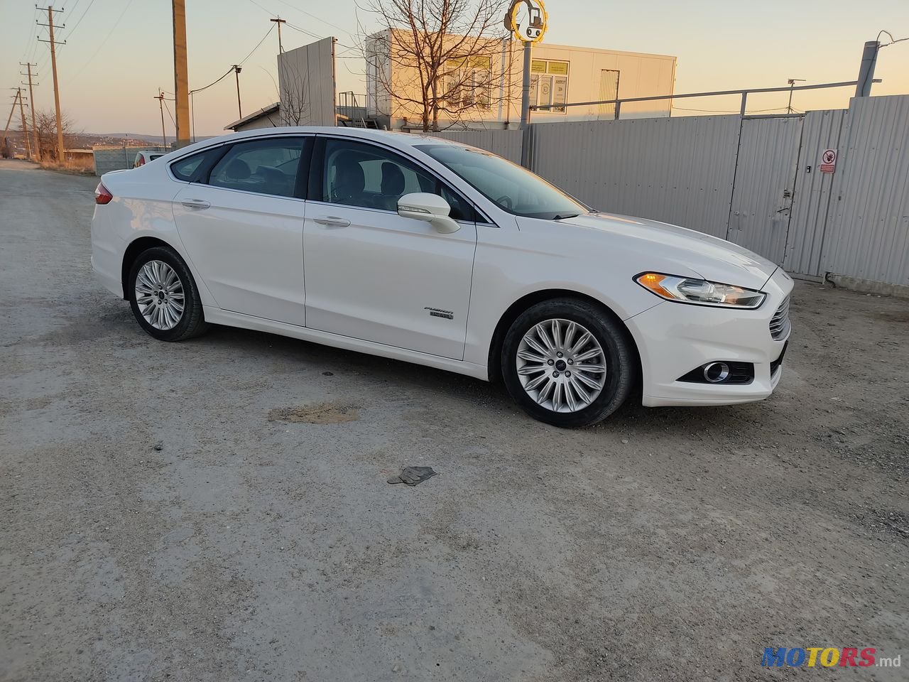 2014' Ford Fusion photo #2