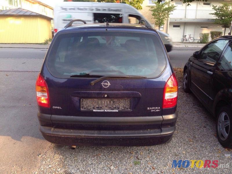 2003' Opel Zafira photo #4