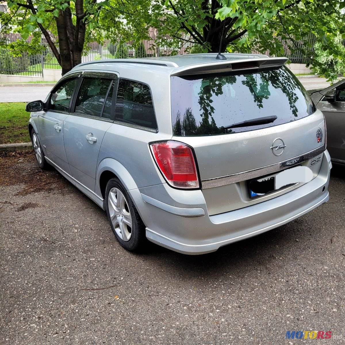 2006' Opel Astra photo #1