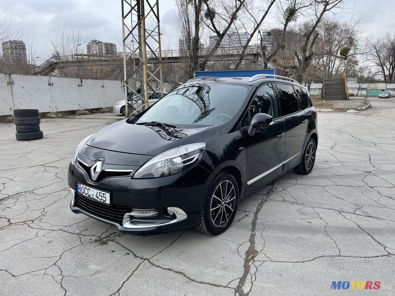 2014' Renault Grand Scenic photo #1