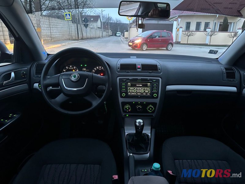 2009' Skoda Octavia photo #5