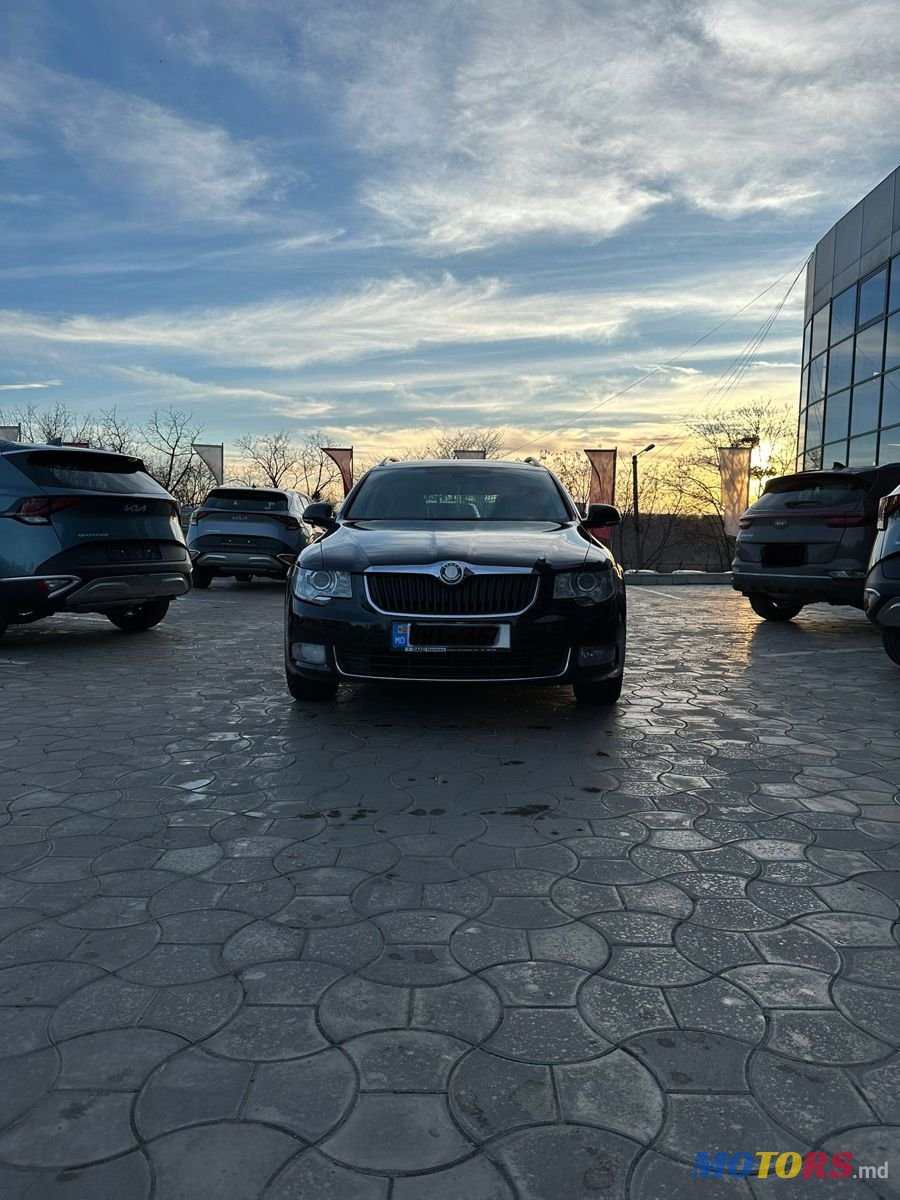 2010' Skoda Superb photo #2