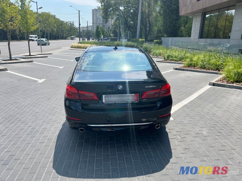 2019' BMW 5 Series photo #5