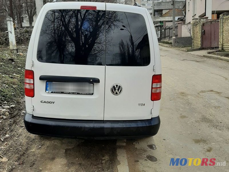 2015' Volkswagen Caddy photo #2