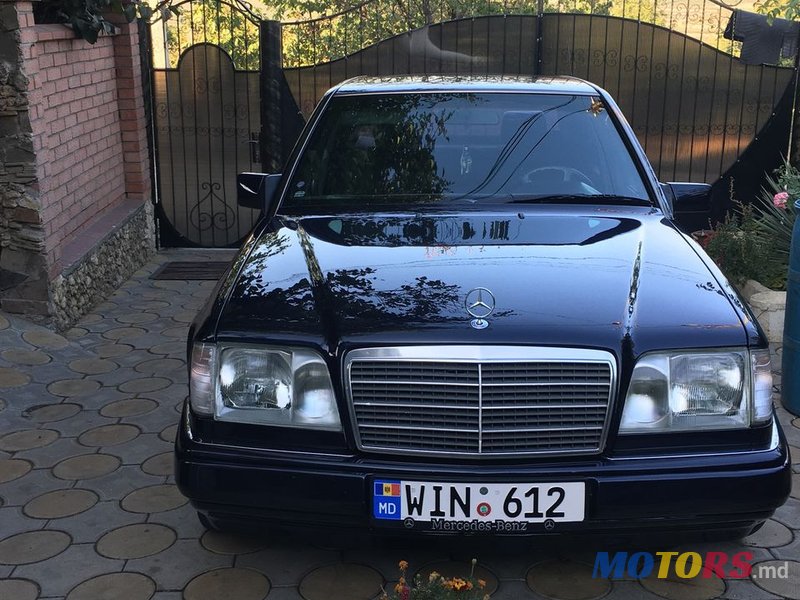 1994' Mercedes-Benz Series (W124) photo #2