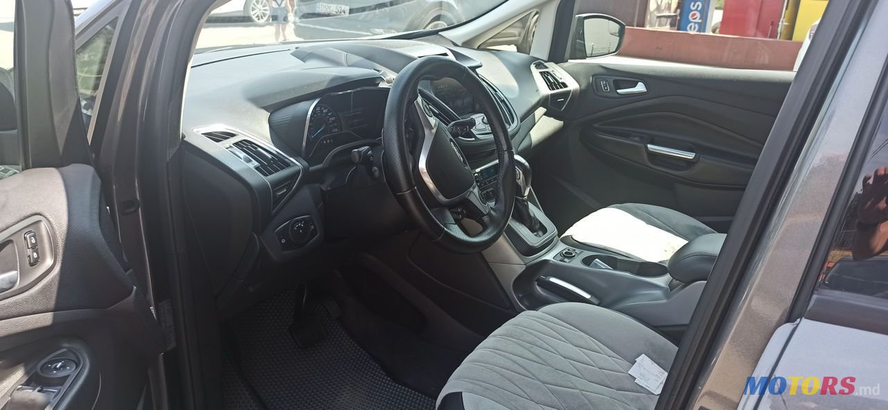 2012' Ford Grand C-MAX photo #5