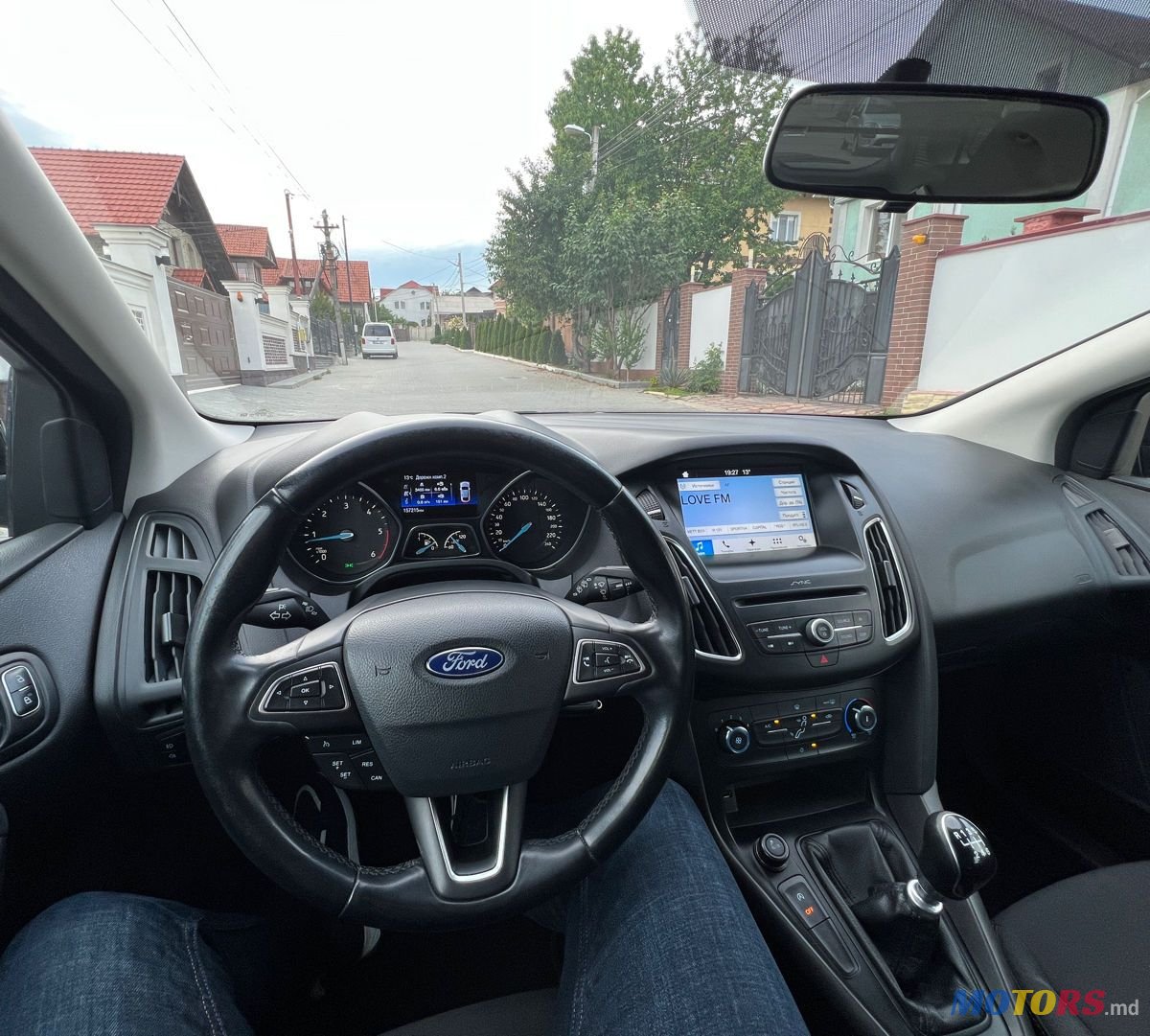 2017' Ford Focus photo #5