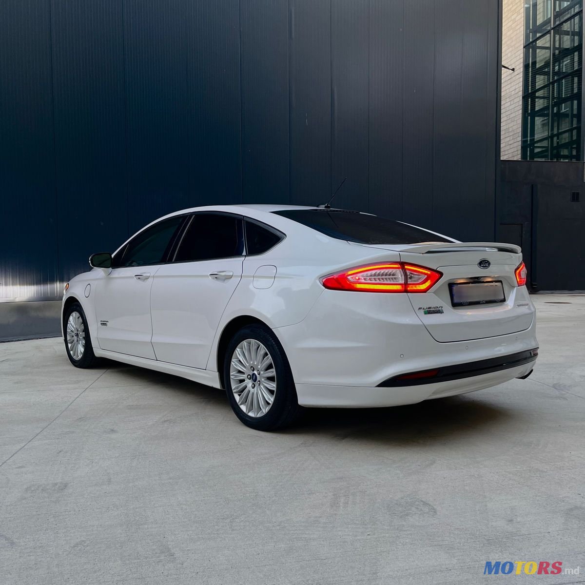2014' Ford Fusion photo #3