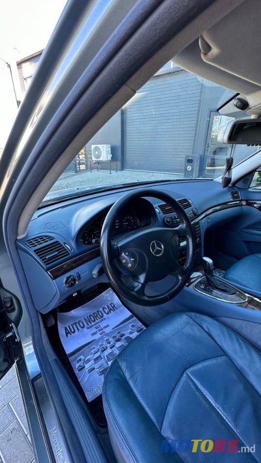 2006' Mercedes-Benz E Класс photo #4