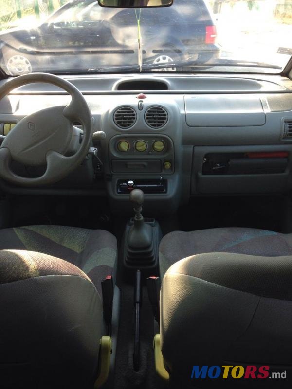 2000' Renault Twingo photo #3