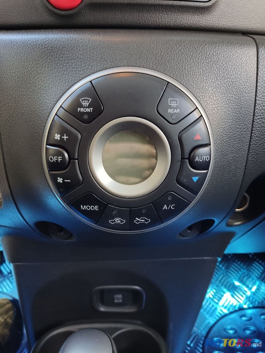 2010' Nissan Cube photo #6