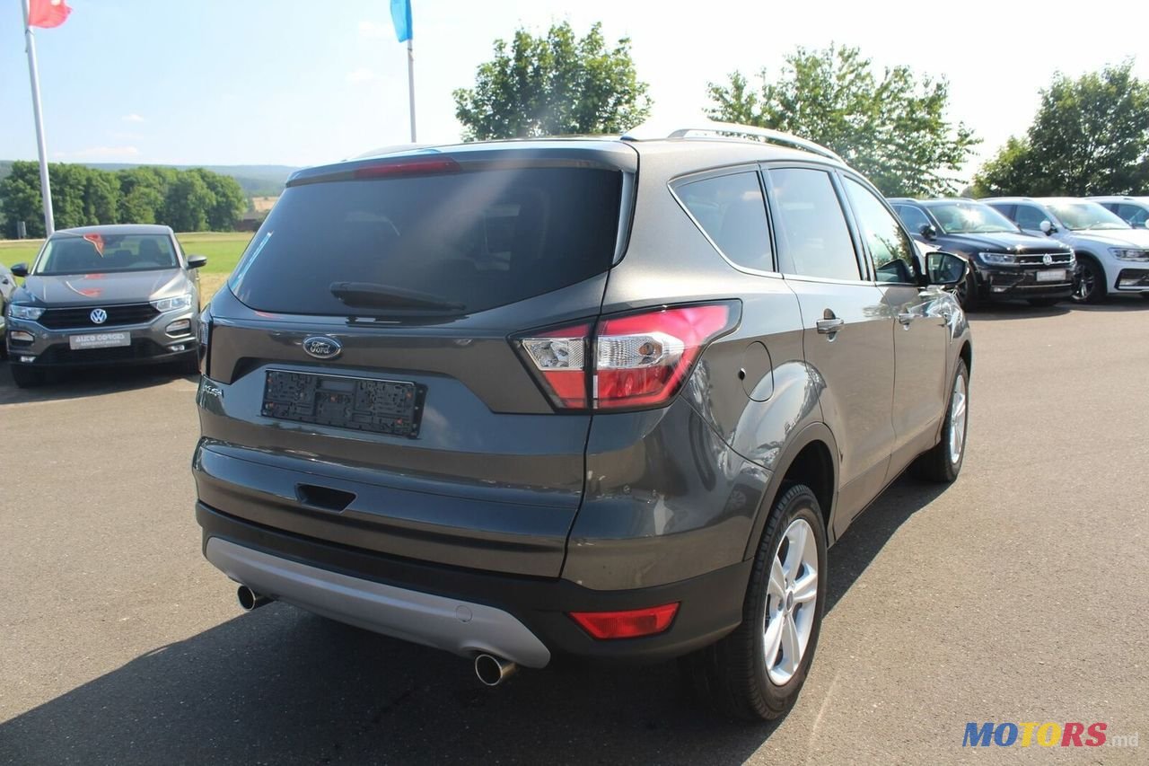 2017' Ford Kuga photo #2