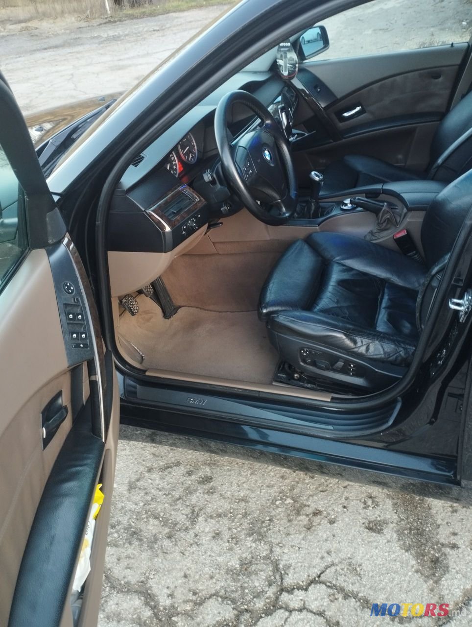 2003' BMW 5 Series photo #2