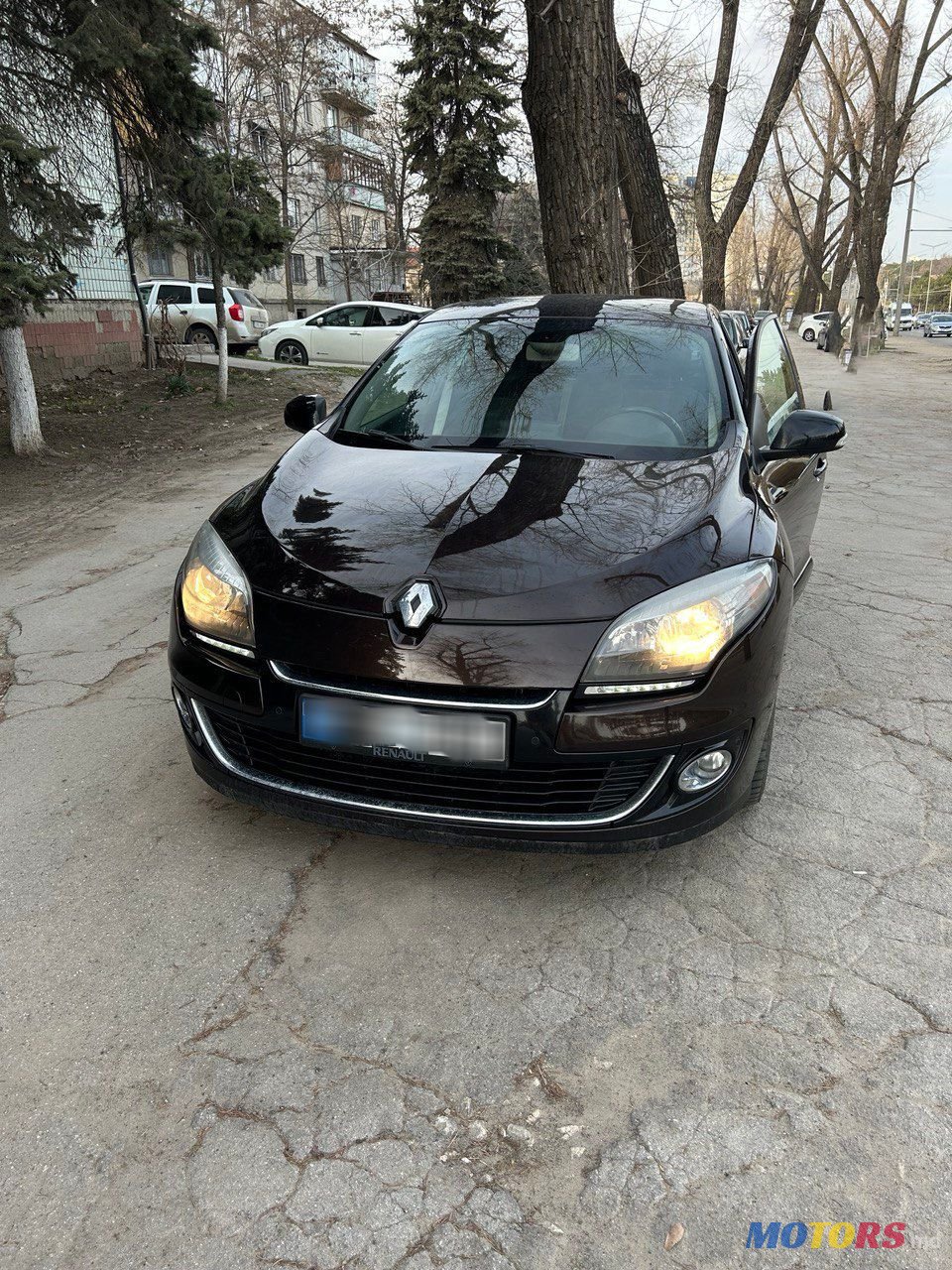 2013' Renault Megane photo #1