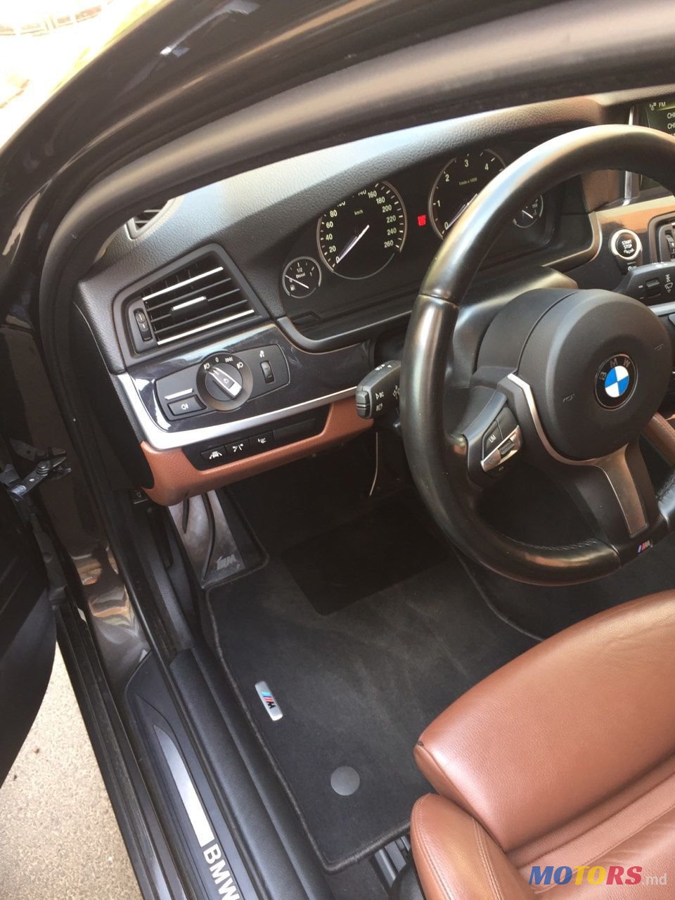 2014' BMW 5 Series photo #6