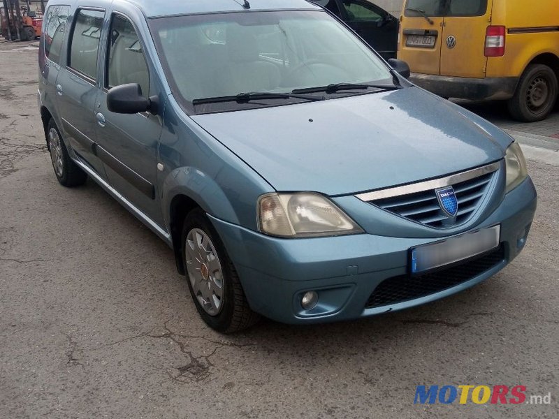 2008' Dacia Logan Mcv photo #4