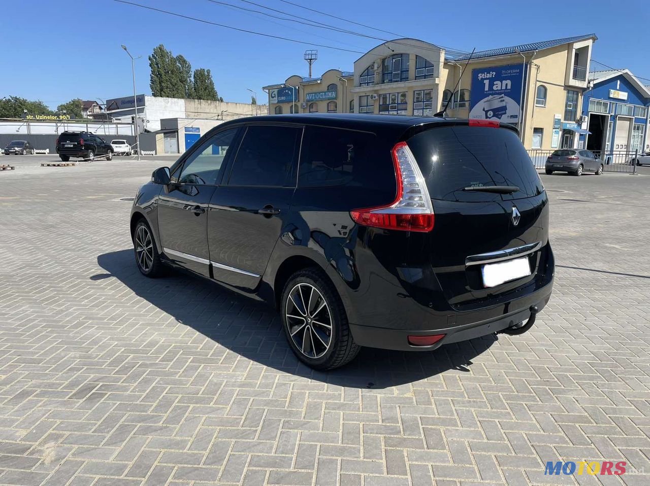 2012' Renault Grand Scenic photo #4