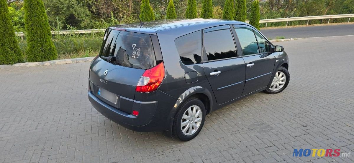 2009' Renault Grand Scenic photo #4