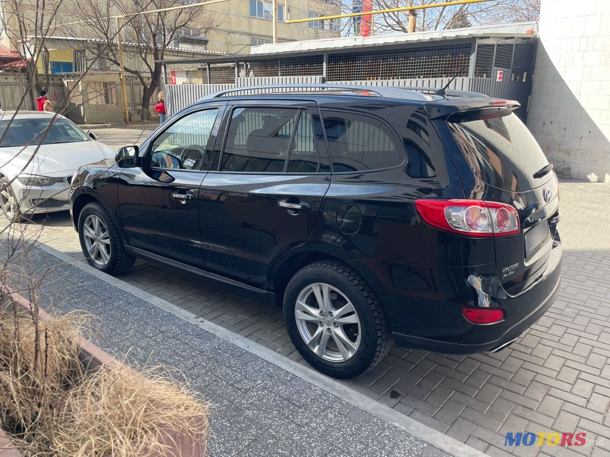 2010' Hyundai Santa Fe photo #1