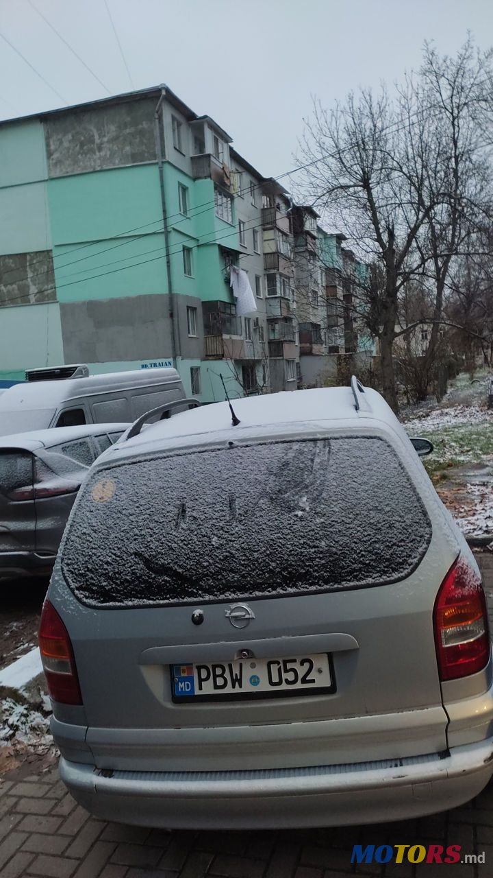 2001' Opel Zafira photo #3