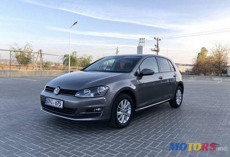 2015' Volkswagen Golf photo #1