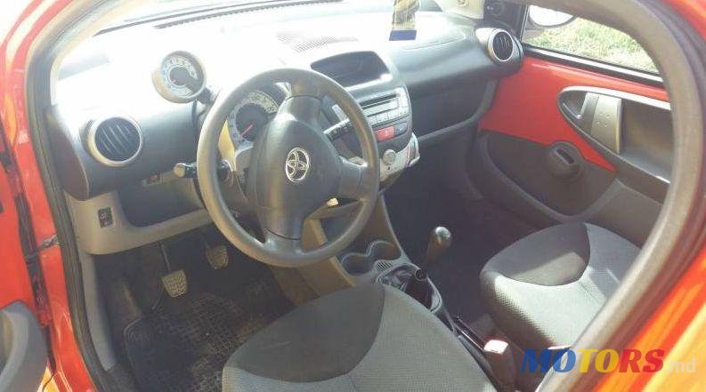 2006' Toyota Aygo photo #3