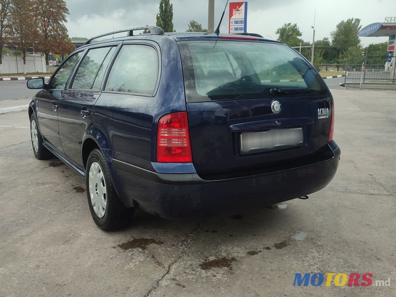 2002' Skoda Octavia photo #5