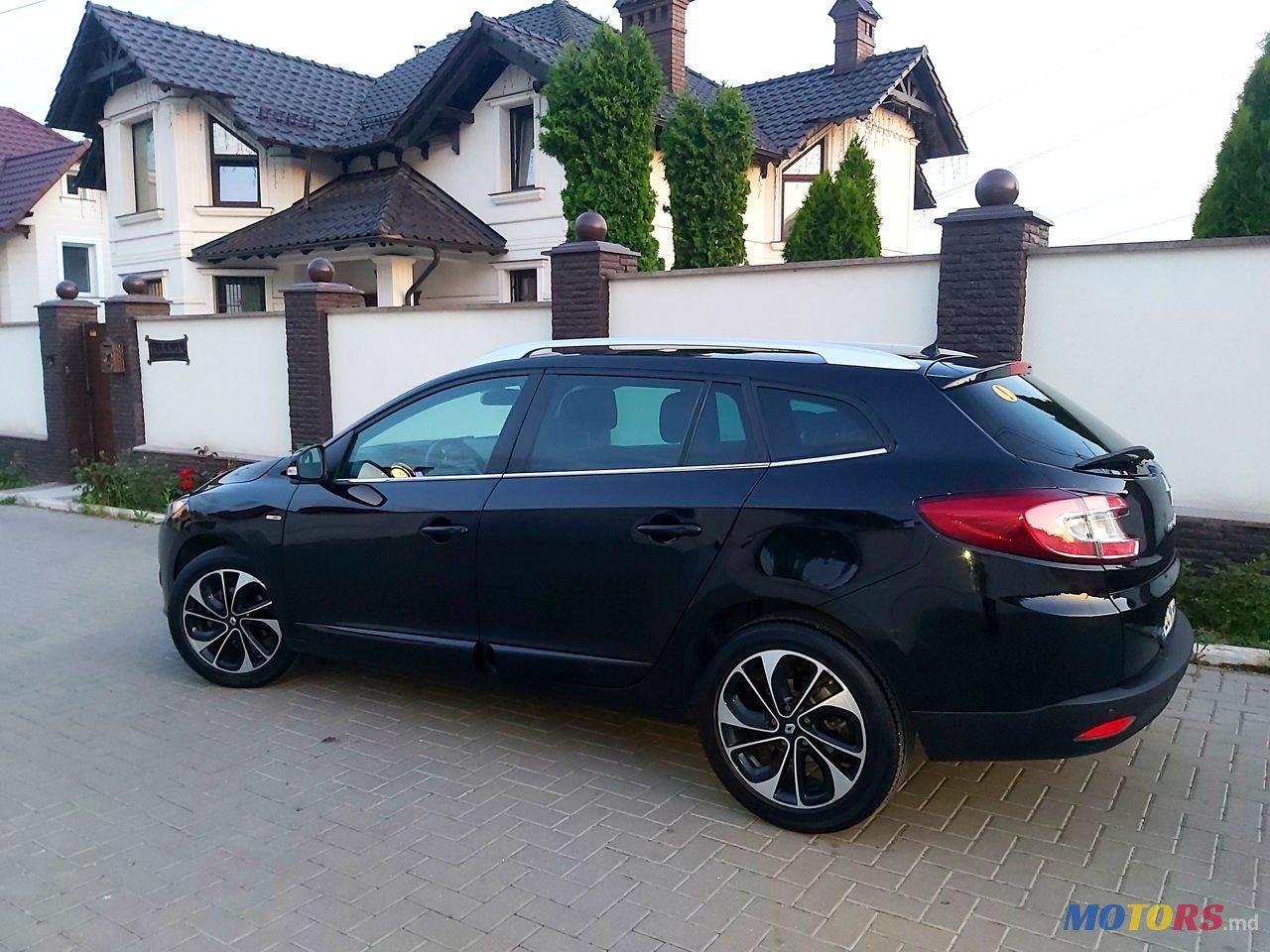 2015' Renault Megane photo #3