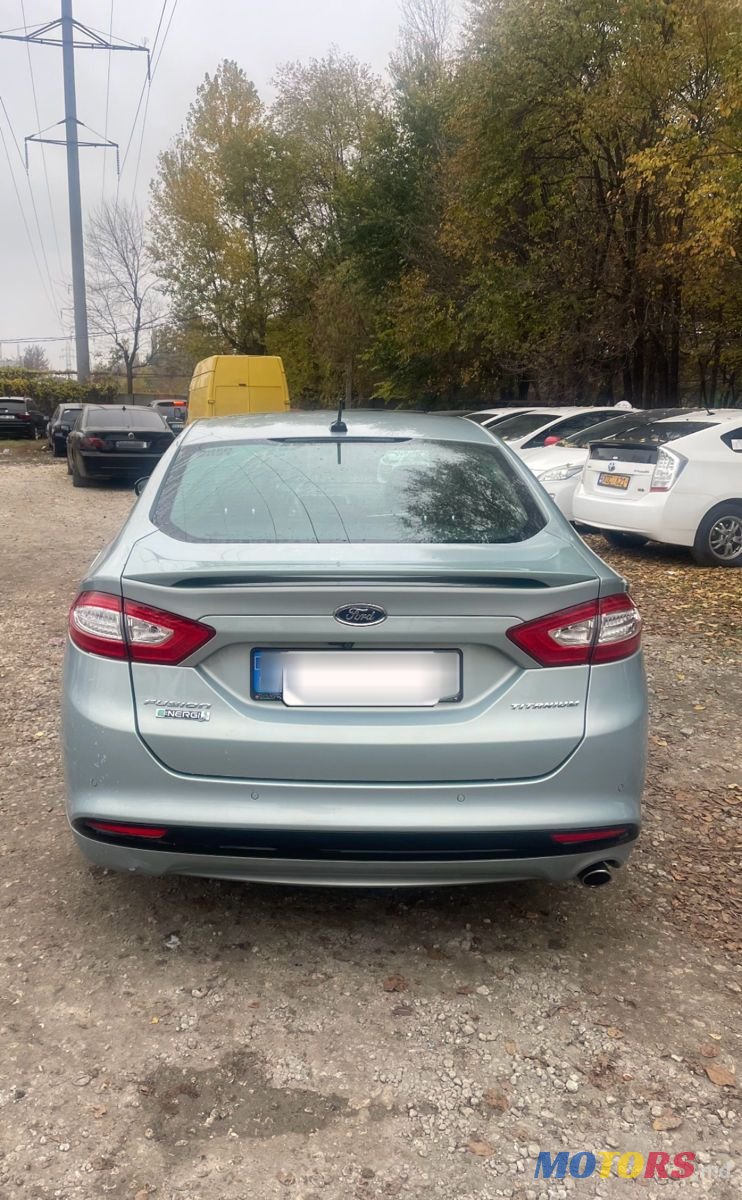 2013' Ford Fusion photo #4