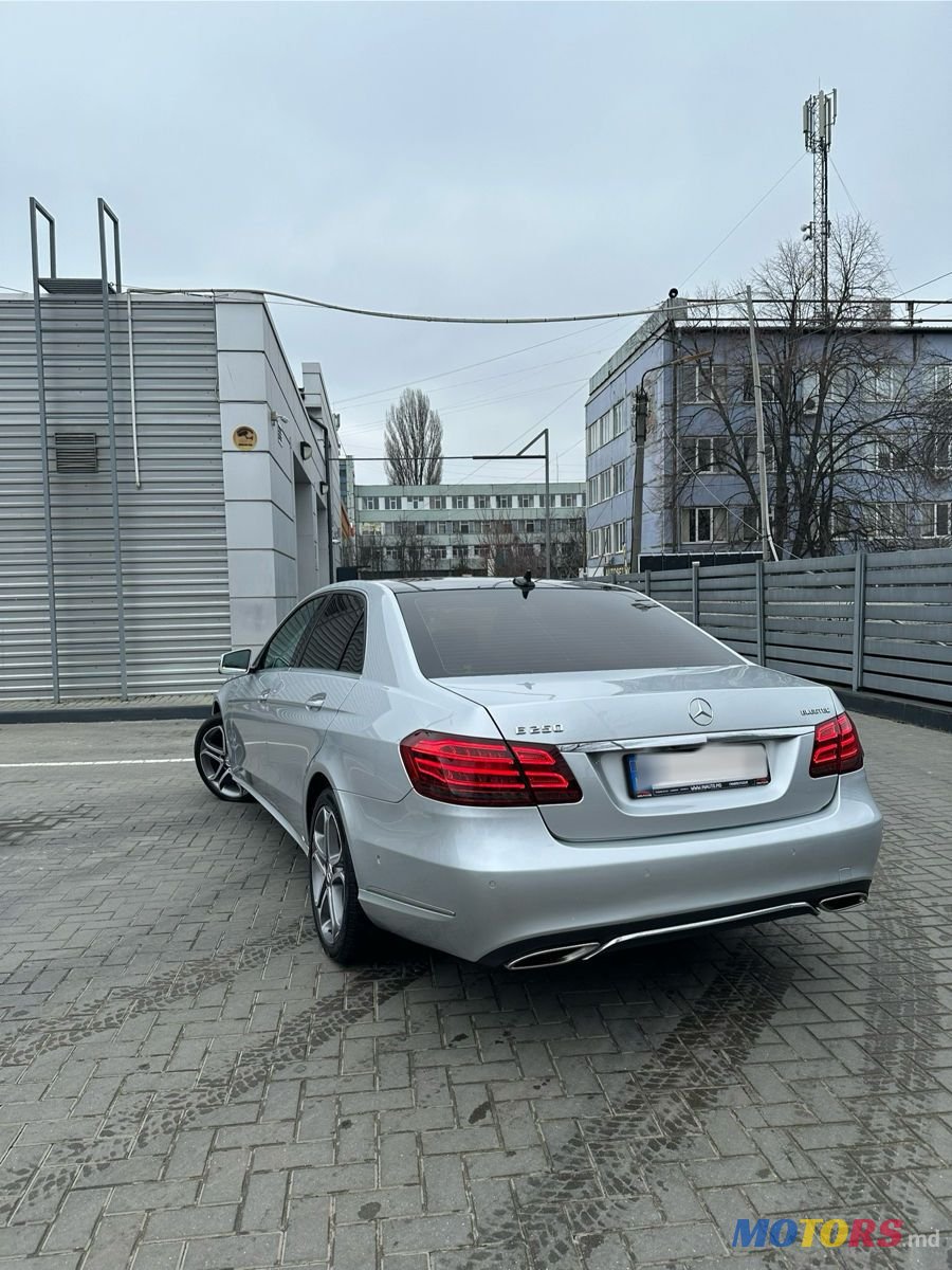 2014' Mercedes-Benz E-Class photo #2