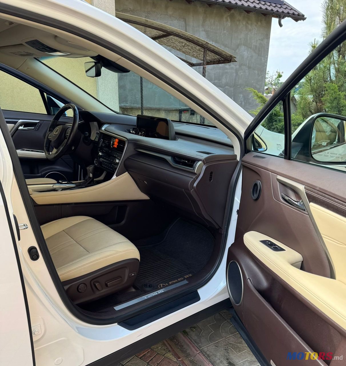 2016' Lexus Rx Series photo #4