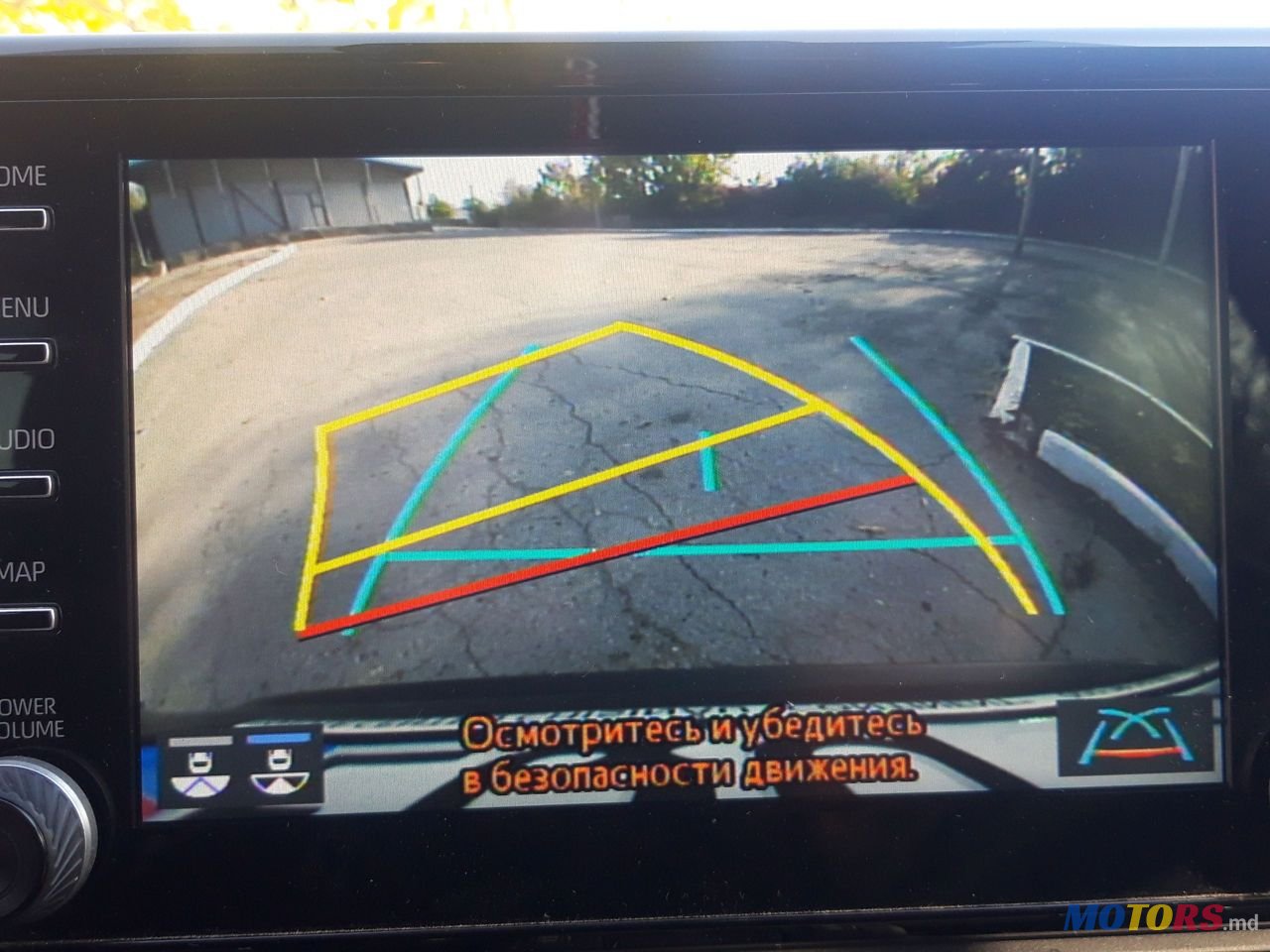 2020' Toyota RAV4 photo #6