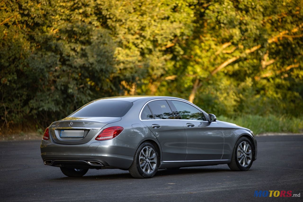 2015' Mercedes-Benz C-Class photo #5