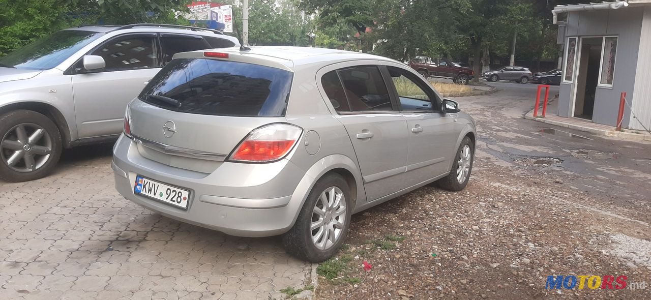 2006' Opel Astra photo #3