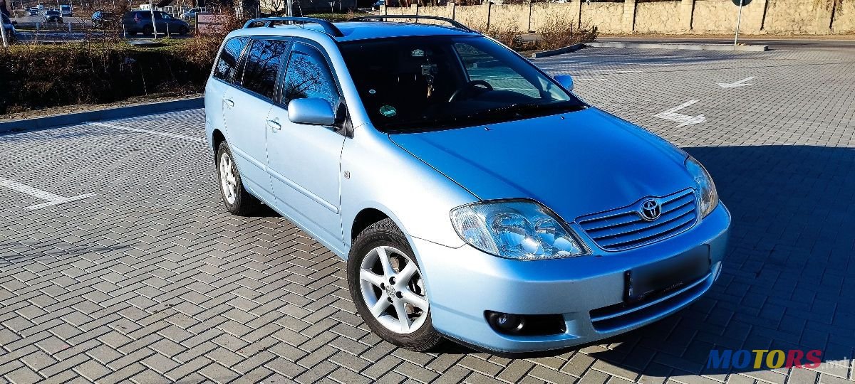 2005' Toyota Corolla photo #1