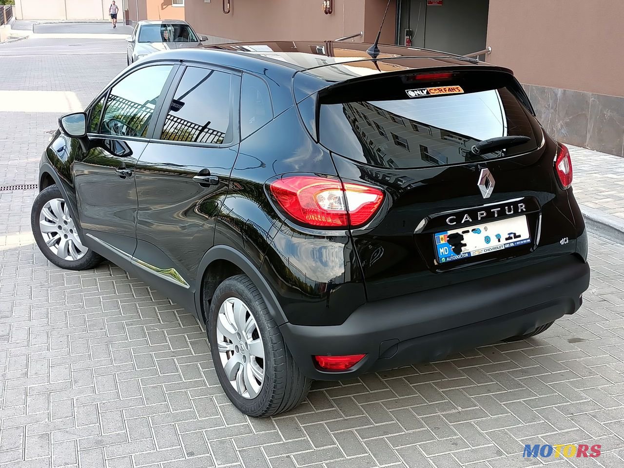 2015' Renault Captur photo #4