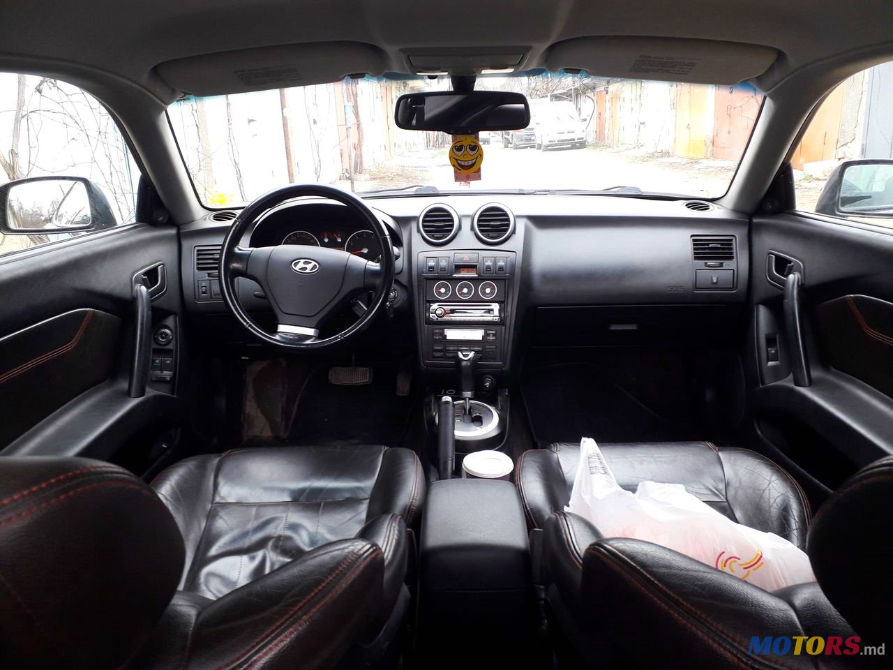 2006' Hyundai Coupe photo #3