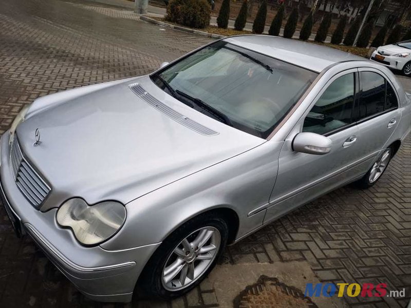 2003' Mercedes-Benz C Класс photo #1