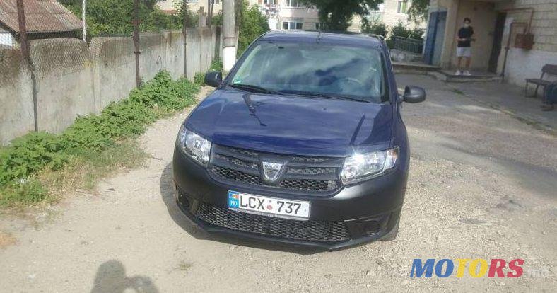 2013' Dacia Sandero photo #2