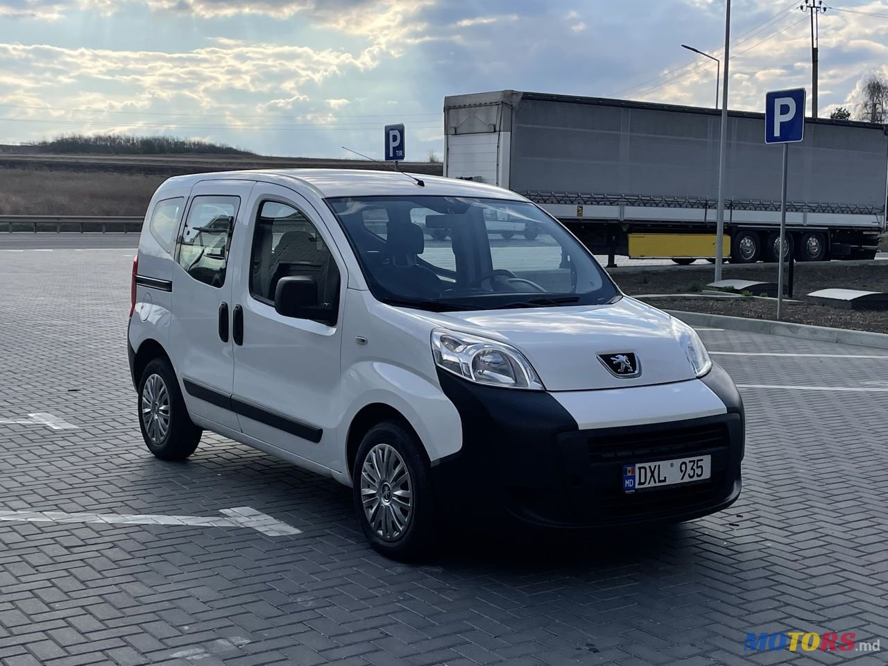 2014' Peugeot Bipper photo #1