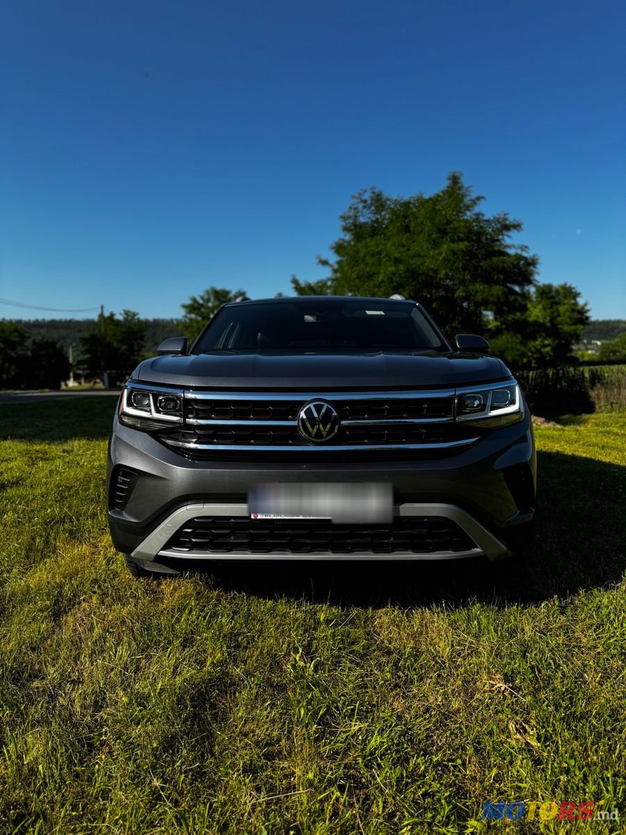 2020' Volkswagen Atlas photo #1